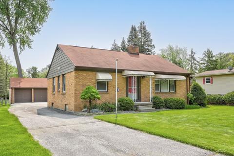 1460 Hemmeter, Saginaw, MI 48638
