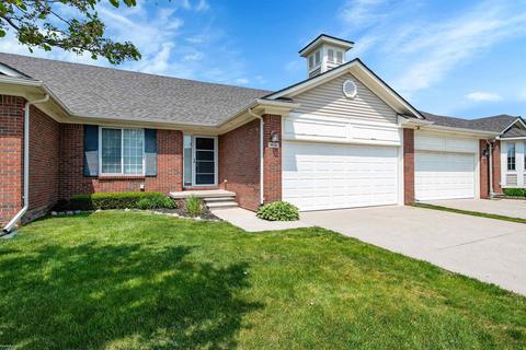 26161 Captains Lndg, Chesterfield, MI 48051