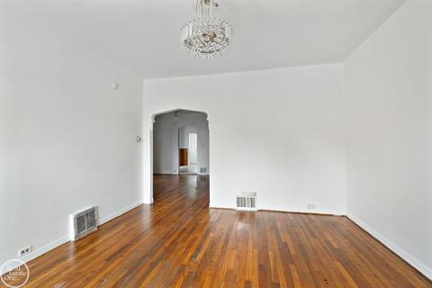 2995 Trowbridge, Hamtramck, MI 48212 photo 4