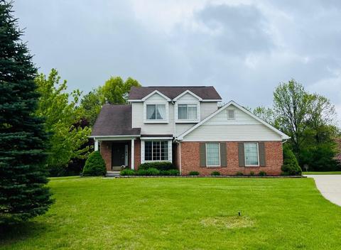 1161 Deer Crk, Grand Blanc, MI 48439