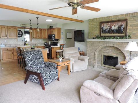 2191 Parish Rd, Kawkawlin, MI 48631 photo 15