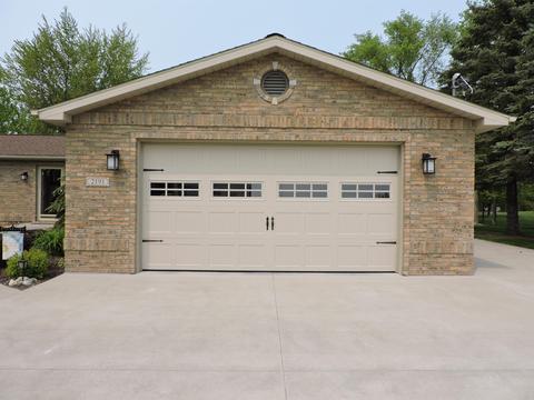 2191 Parish Rd, Kawkawlin, MI 48631 photo 2