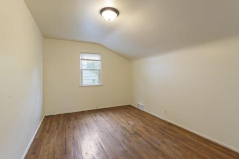 413 Greenfield, Flint, MI 48503 photo 12
