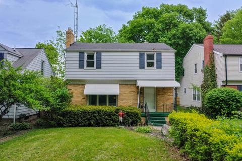 413 Greenfield, Flint, MI 48503