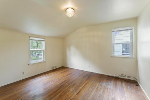 413 Greenfield, Flint, MI 48503 photo 17