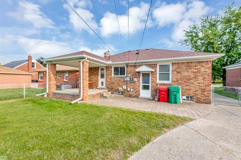 16163 Bell Ave, Eastpointe, MI 48021 photo 4