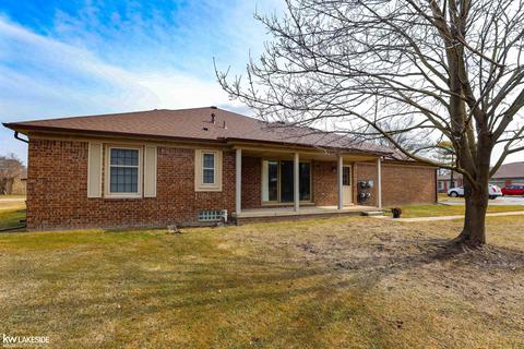 49457 Kirkland Ct #101, Shelby Township, MI 48315