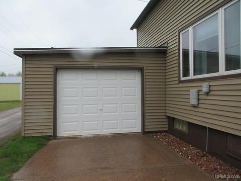 201 Hancock, Wakefield, MI 49968 photo 4