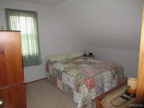 201 Hancock, Wakefield, MI 49968 photo 15