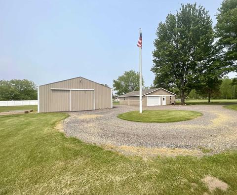 17355 Geddes Rd, Hemlock, MI 48626 photo 6