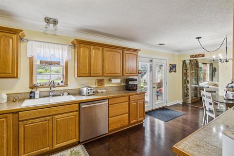 7010 Frances, Flushing, MI 48433 photo 9