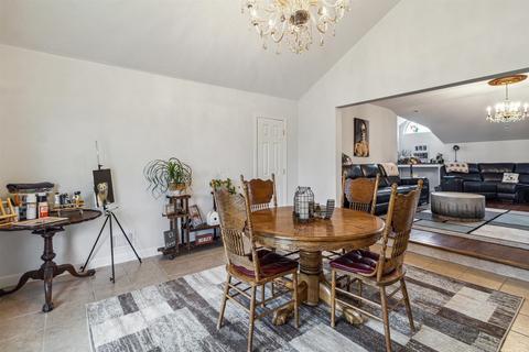 7010 Frances, Flushing, MI 48433 photo 34