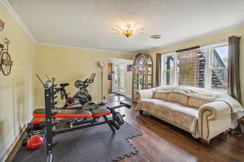 7010 Frances, Flushing, MI 48433 photo 18