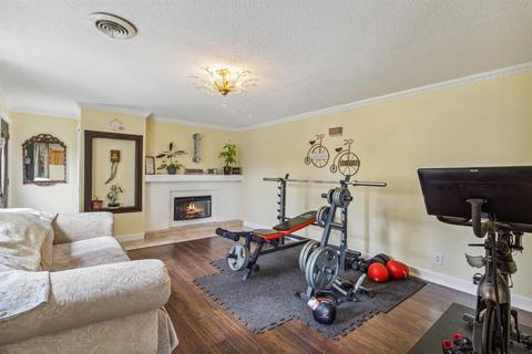 7010 Frances, Flushing, MI 48433 photo 17