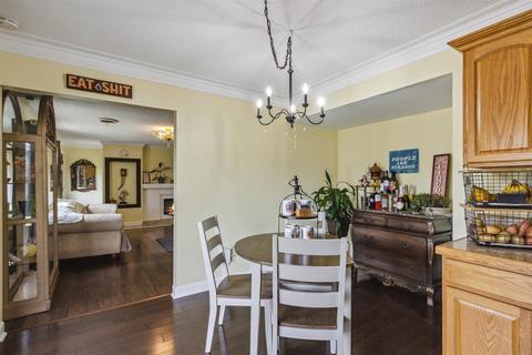 7010 Frances, Flushing, MI 48433 photo 4