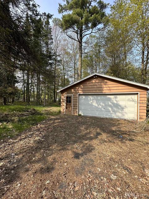 4461 State Highway M35, Escanaba, MI 49829 photo 2