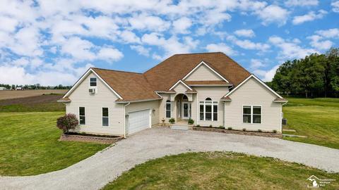 10683 Bitz, Maybee, MI 48159