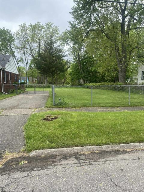 368 Eldridge Ave, Flint, MI 48505 photo 7