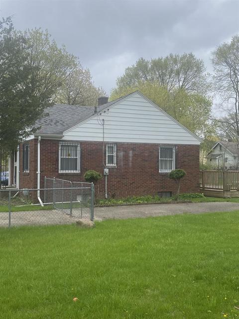 368 Eldridge Ave, Flint, MI 48505 photo 5