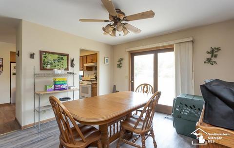 9863 Exeter Rd, Carleton, MI 48117 photo 11