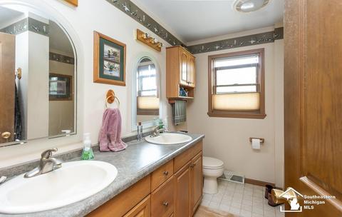 9863 Exeter Rd, Carleton, MI 48117 photo 27