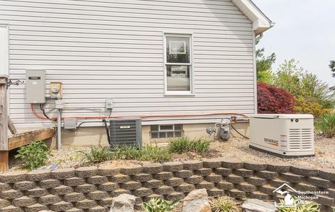 9863 Exeter Rd, Carleton, MI 48117 photo 52