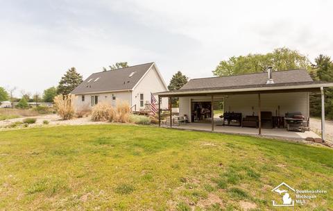 9863 Exeter Rd, Carleton, MI 48117 photo 4