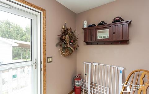 9863 Exeter Rd, Carleton, MI 48117 photo 35