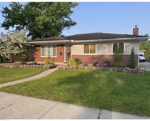 28253 Gilbert, Warren, MI 48093 photo 2
