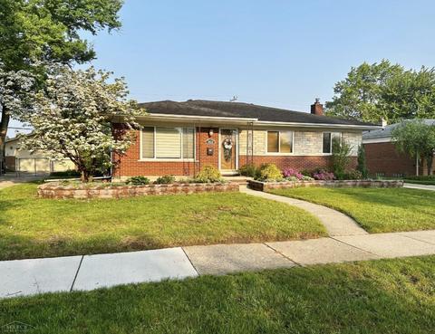 28253 Gilbert, Warren, MI 48093