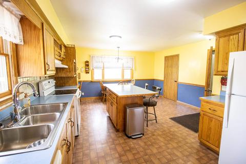 1095 E Wilson Rd, Clio, MI 48420 photo 7