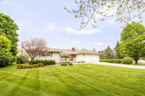 1095 E Wilson Rd, Clio, MI 48420