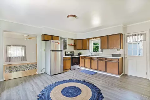 237 Cherry St, Vassar, MI 48768 photo 17