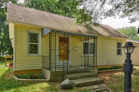 237 Cherry St, Vassar, MI 48768 photo 5