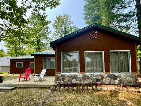 3416 E Pinecrest Dr, Gladwin, MI 48624 photo 3