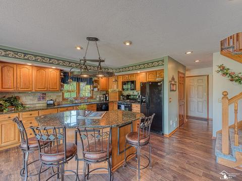 2144 E Hurd, Monroe, MI 48162 photo 14