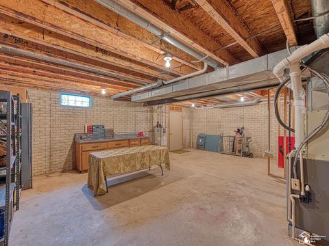 2144 E Hurd, Monroe, MI 48162 photo 40