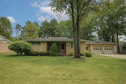 5708 Evergreen, Midland, MI 48642