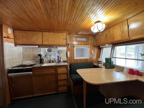 N5358 Star Siding, Shingleton, MI 49884 photo 11