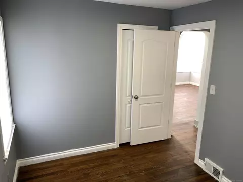 8071 Timken, Warren, MI 48089 photo 29