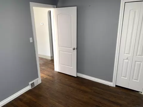 8071 Timken, Warren, MI 48089 photo 25