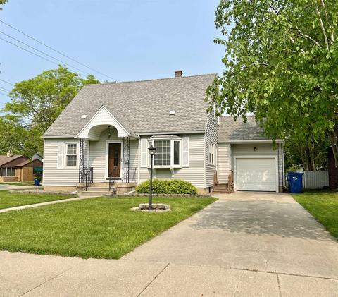 701 S Hampton St, Bay City, MI 48708