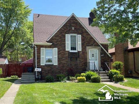1815 Davis, Wyandotte, MI 48192