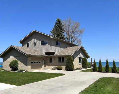8315 Lakeshore, Lexington, MI 48450