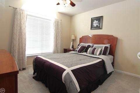48166 Ellington, Macomb, MI 48044 photo 36