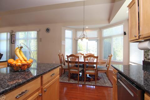 48166 Ellington, Macomb, MI 48044 photo 15