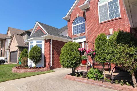 48166 Ellington, Macomb, MI 48044 photo 3