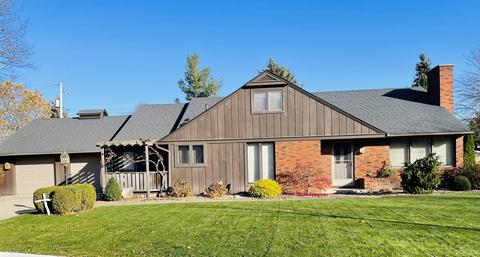 3 Mueller Ct, Frankenmuth, MI 48734