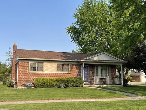 35218 Silvano, Clinton Township, MI 48035