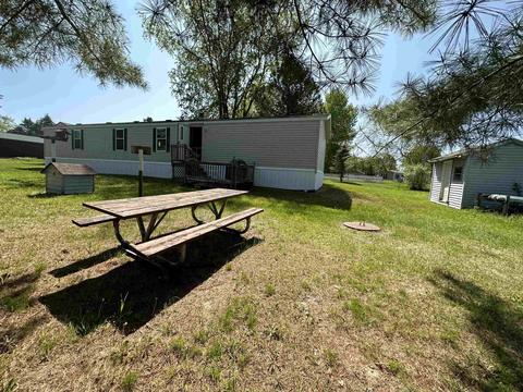 1455 Eldon Ct, Gladwin, MI 48624 photo 24